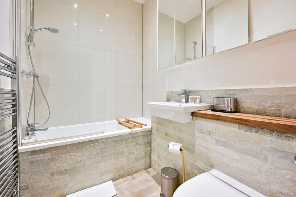 GuestReady - Sublime hideaway in Earl's Court Apartment in City of Westminster