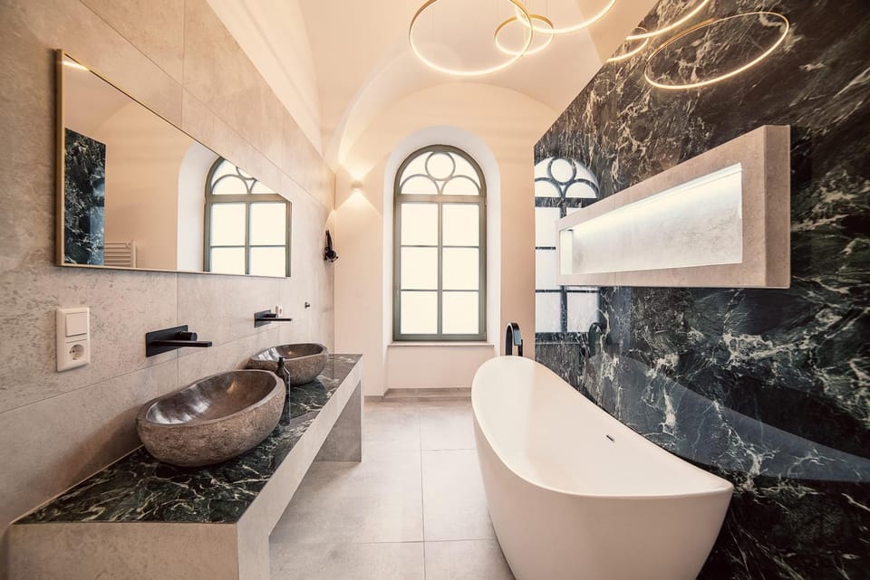 Bathroom, Bath