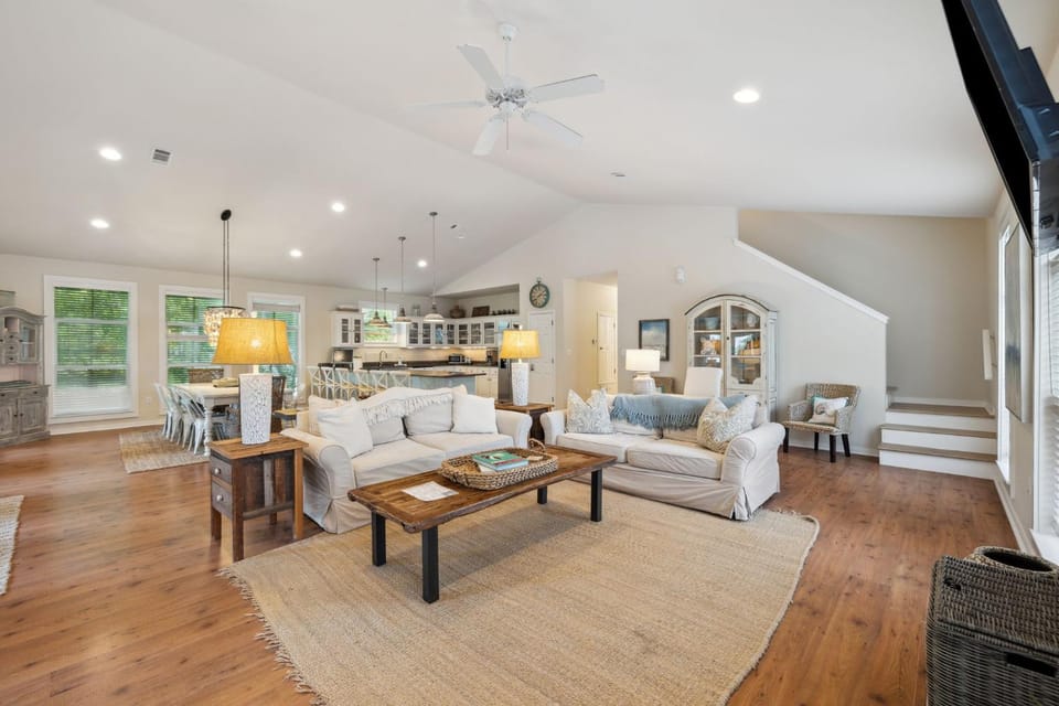 TV and multimedia, Living room