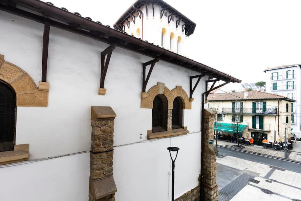 Portuko. Basquenjoy Apartment in Basque Country