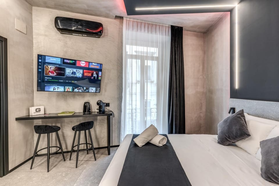 Bed, TV and multimedia, Coffee/tea facilities, Photo of the whole room, Bedroom