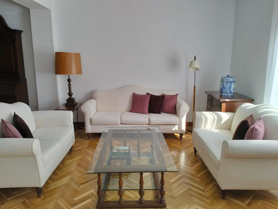 Communal lounge/ TV room, Living room, Decorative detail, Seating area