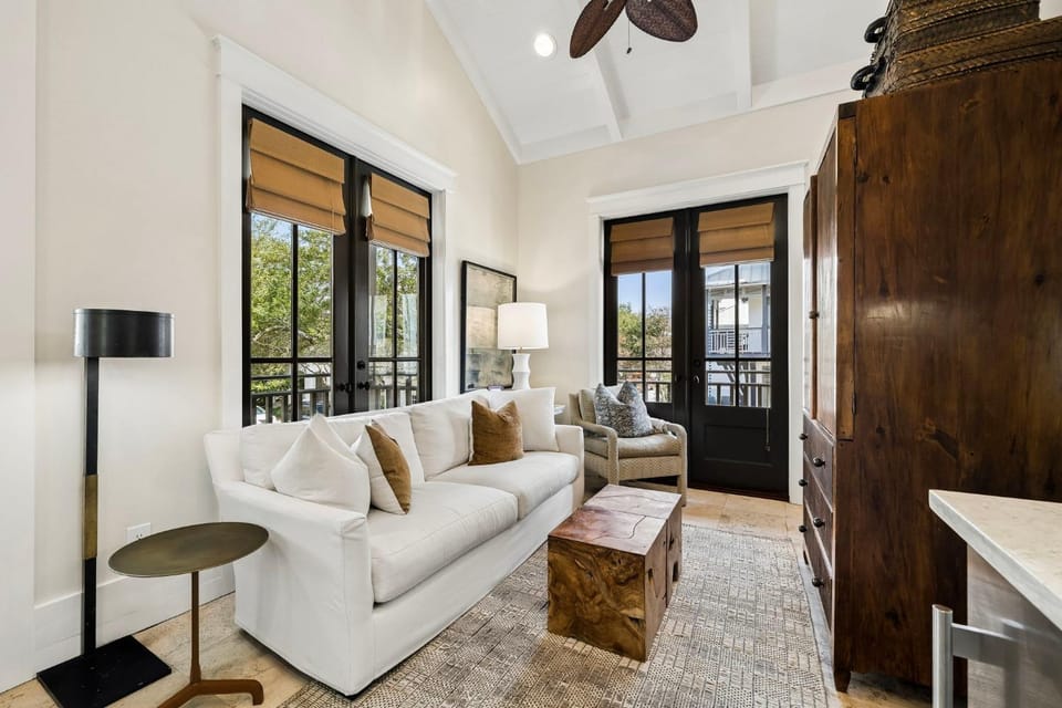 Balcony/Terrace, Living room