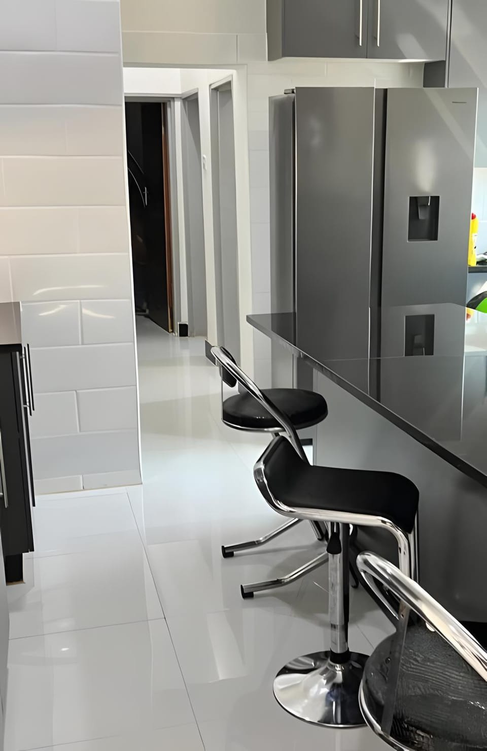 Kitchen or kitchenette, Communal kitchen, kitchen