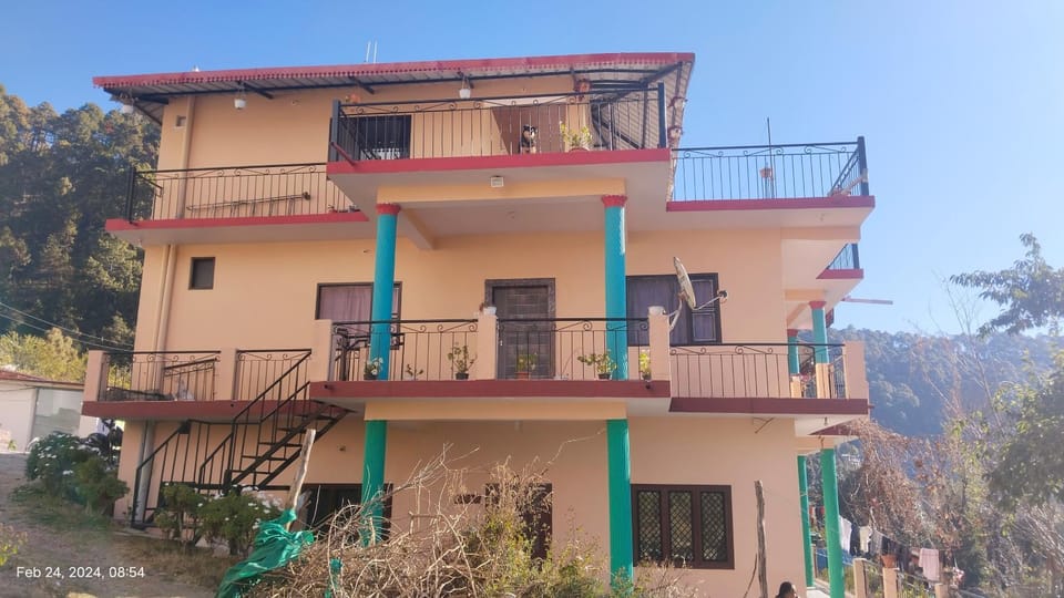 Property building, Balcony/Terrace