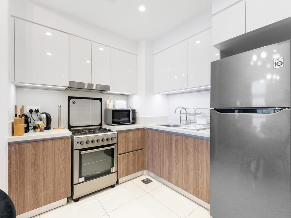 Modern Comforts -1 BR in Park Point- Dubai Hills Apartment in Dubai