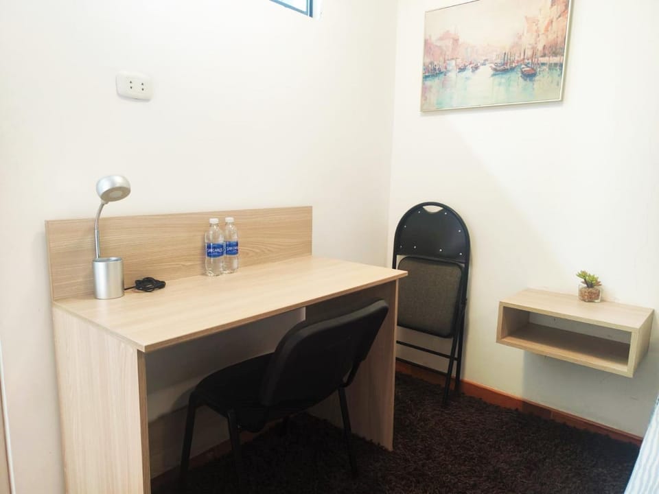 Seating area, Dining area, Non alcoholic drinks