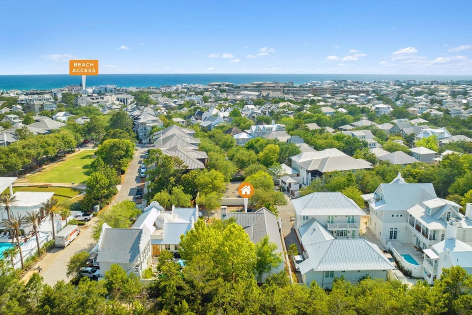 Property building, Neighbourhood, Beach