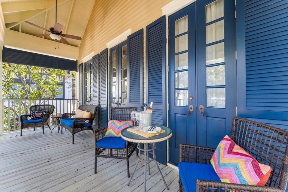 Balcony/Terrace, Seating area, pet friendly
