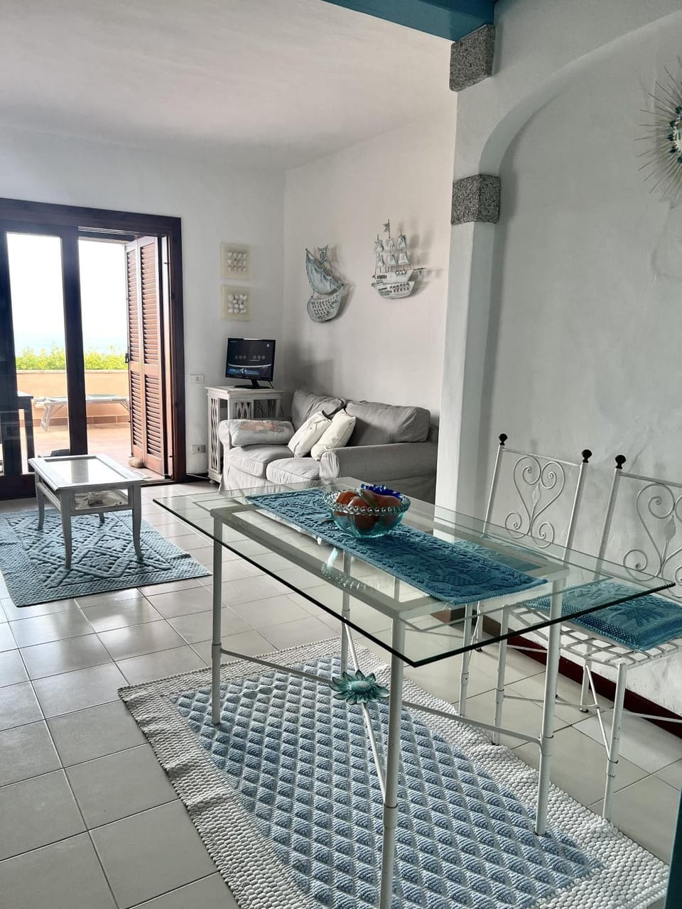 Balcony/Terrace, Living room