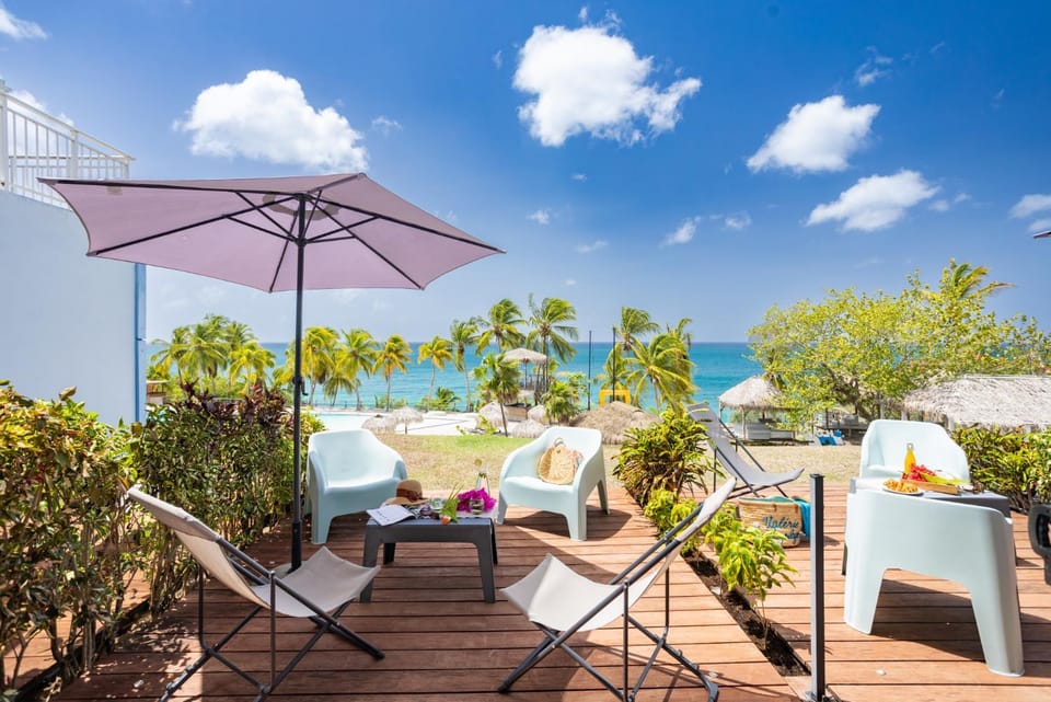 Patio, Spring, Day, Natural landscape, Garden, Beach, Garden view, Sea view, sunbed