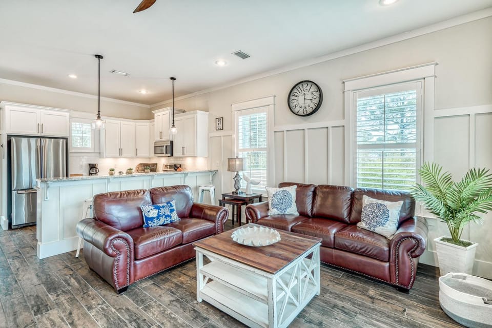 TV and multimedia, Living room, pet friendly