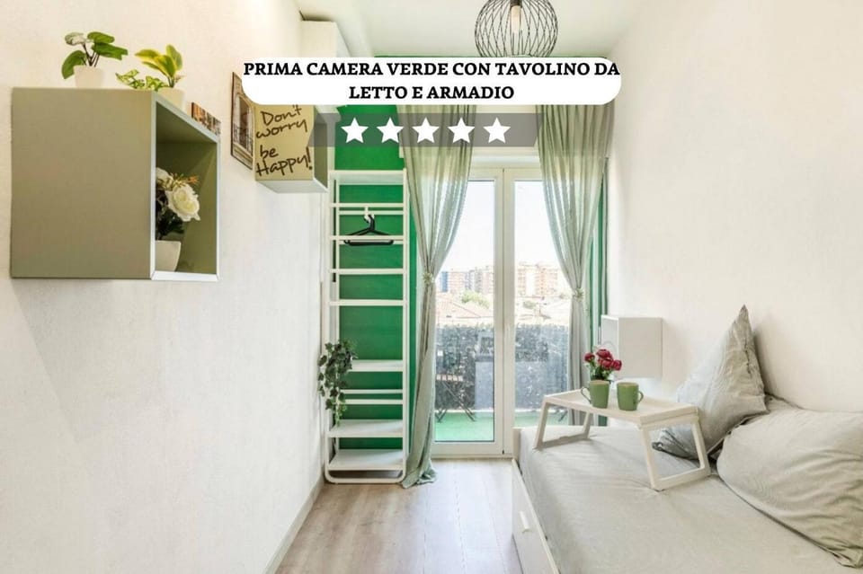 Bed, Photo of the whole room, Bedroom, Text overlay