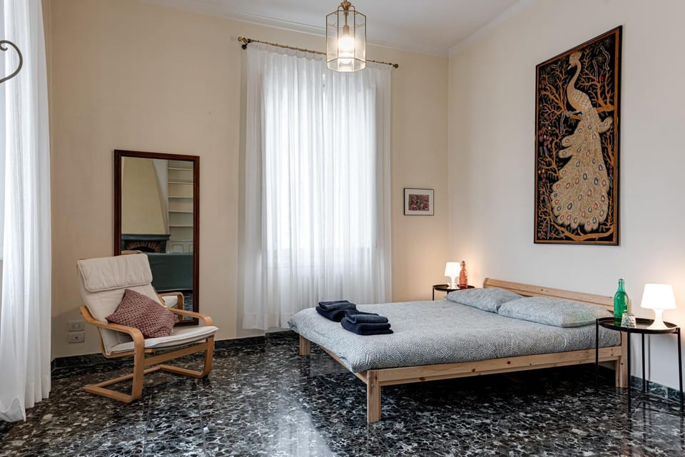 Living room, Bedroom