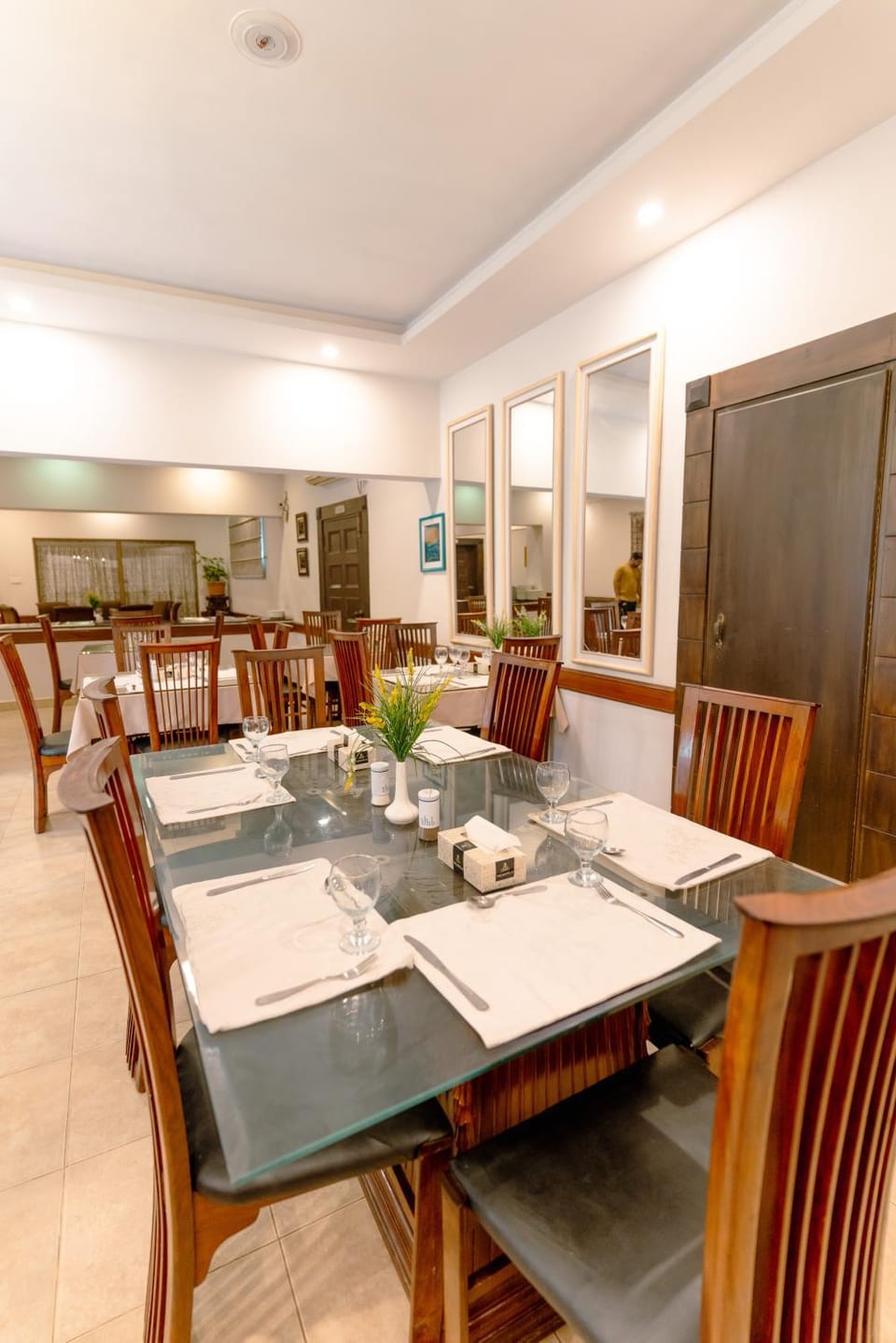 VIP House Peshawar Hotel in Punjab