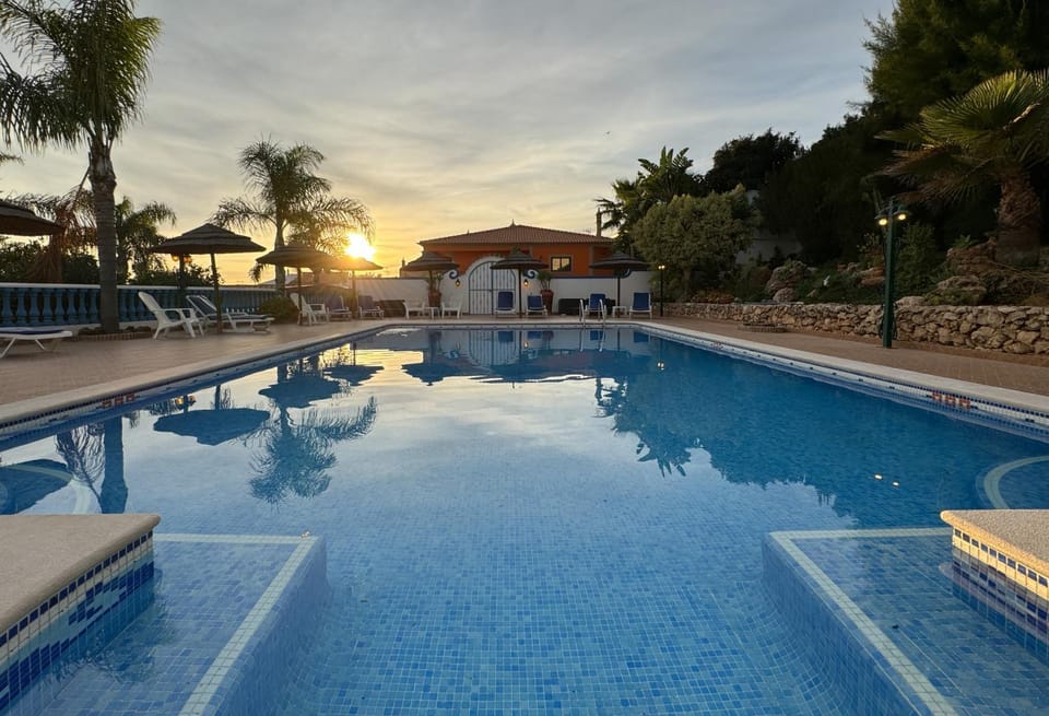 Quinta Jardim das Palmeiras, T2 n 8 , Algoz Farm Stay in Faro District