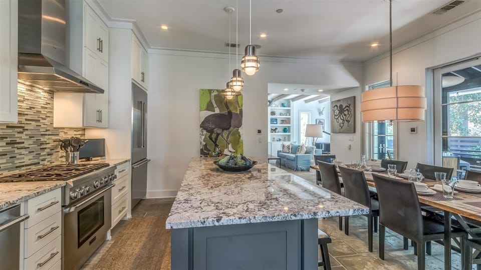 Kitchen or kitchenette, kitchen