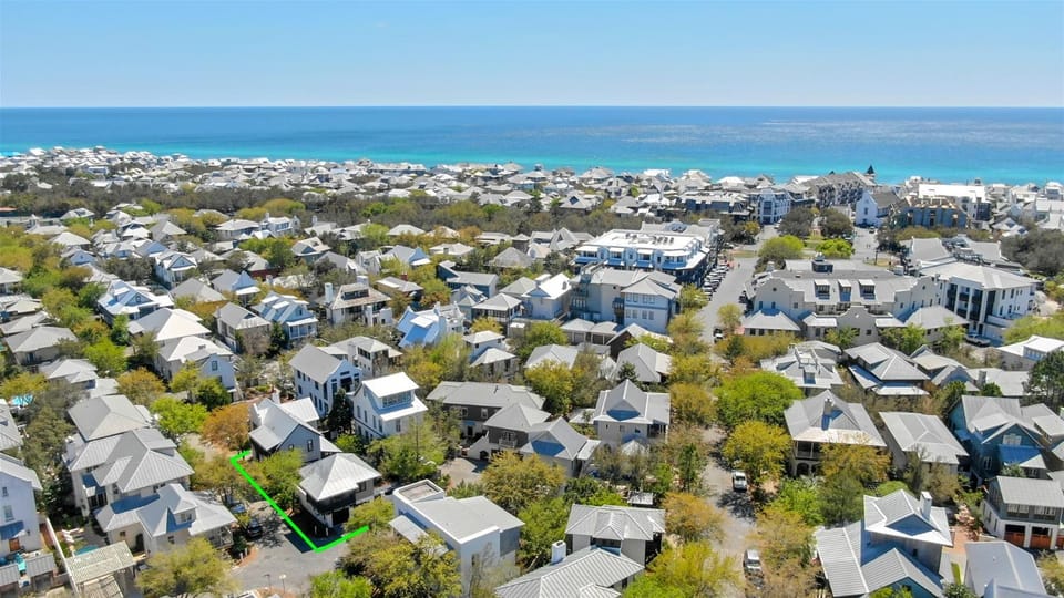 Property building, Neighbourhood, Bird's eye view, Beach