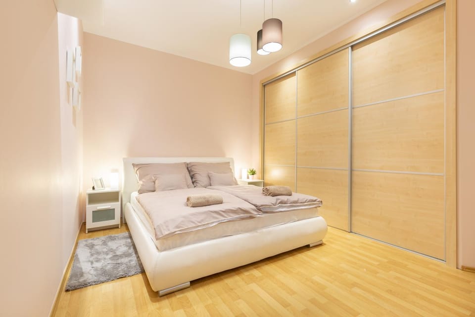 Bed, Bedroom, wardrobe