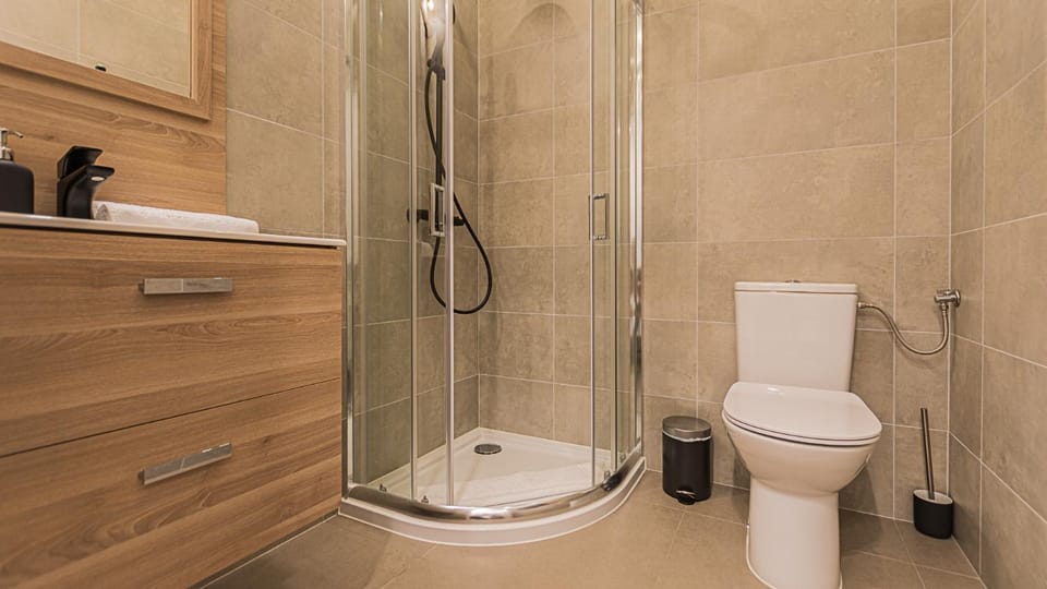 Shower, Toilet, Bathroom