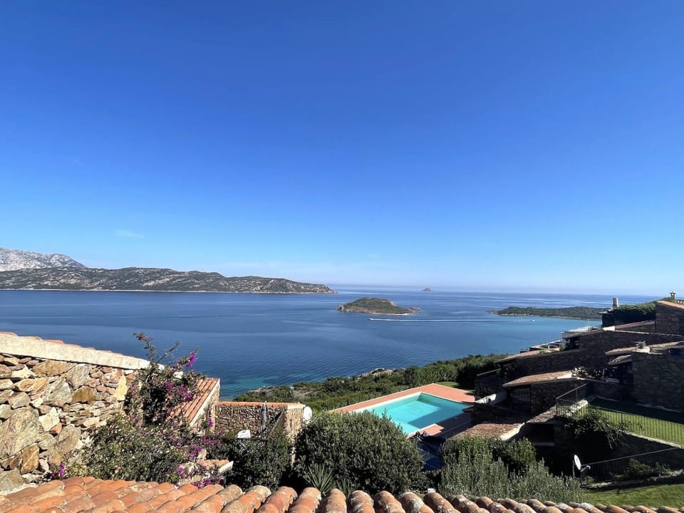 Natural landscape, View (from property/room), View (from property/room), Garden view, Garden view, Pool view, Pool view, Sea view, Sea view, Swimming pool
