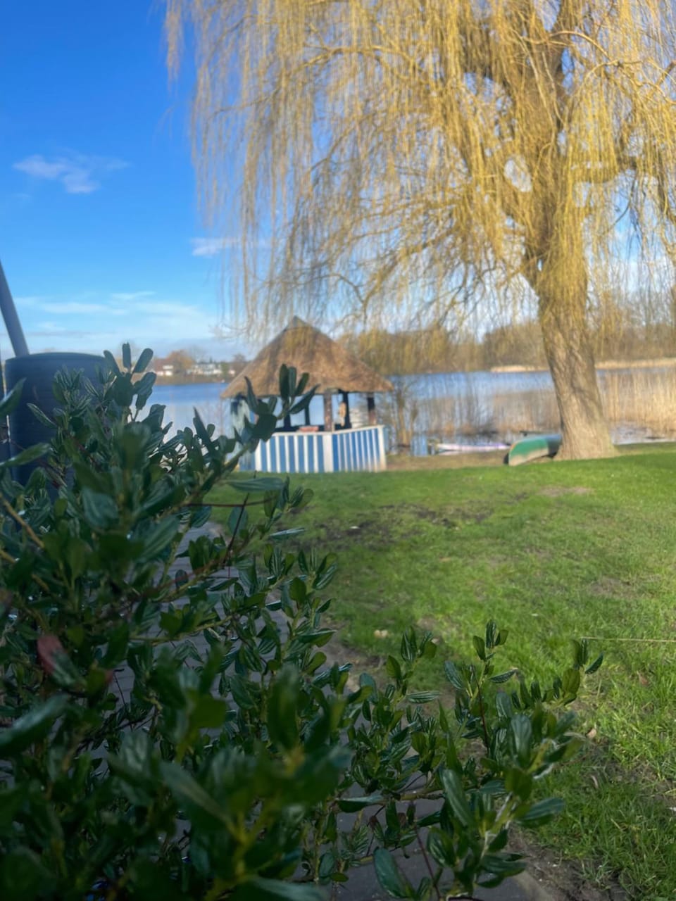 Spring, Day, Garden, Garden view, Lake view