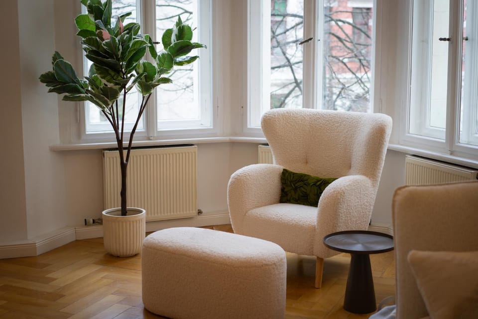 Living room, Seating area