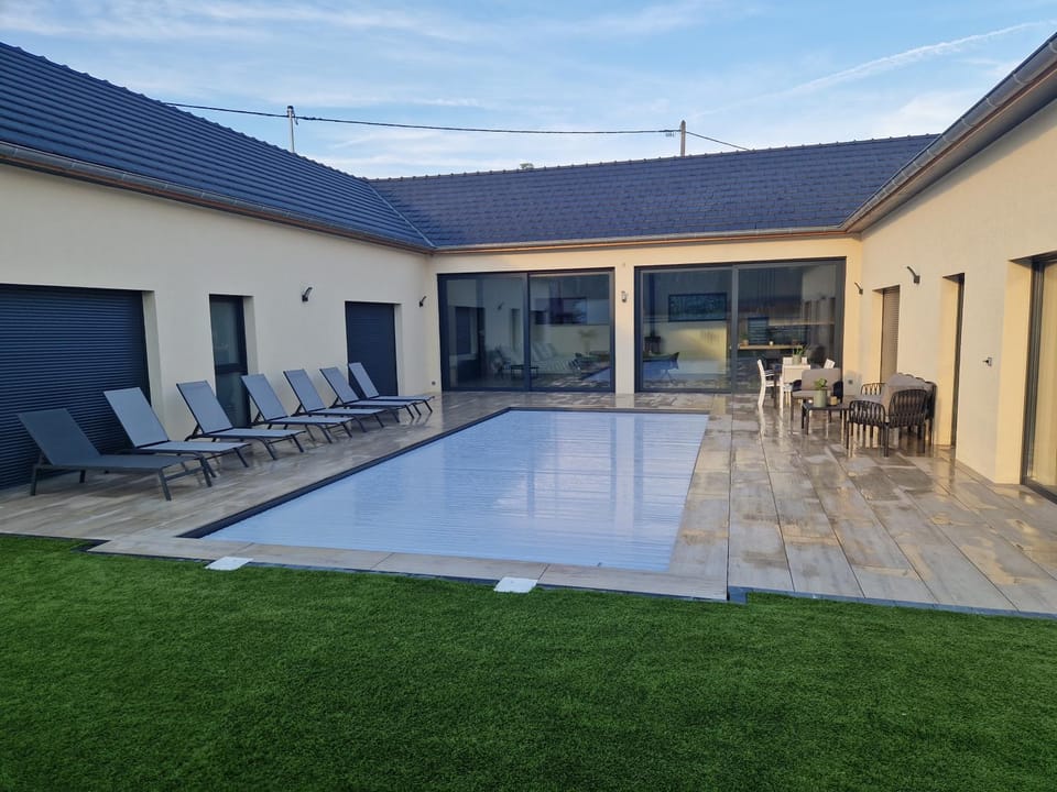 8 personnes piscine Villa in Grand Est