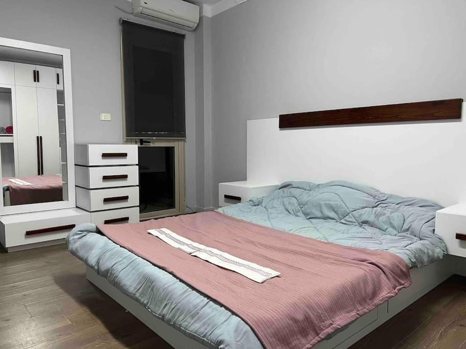 Bed, Bedroom, wardrobe