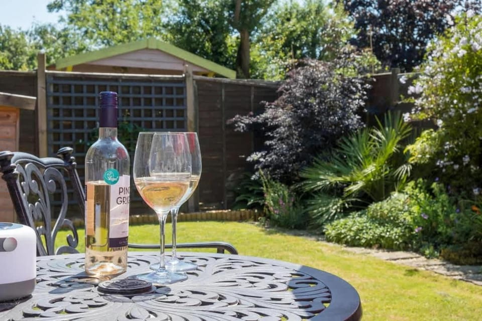 Skysail, Gurnard Apartment in New Forest District