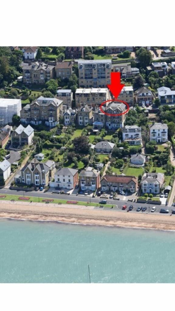 Solent View apartment House in New Forest District