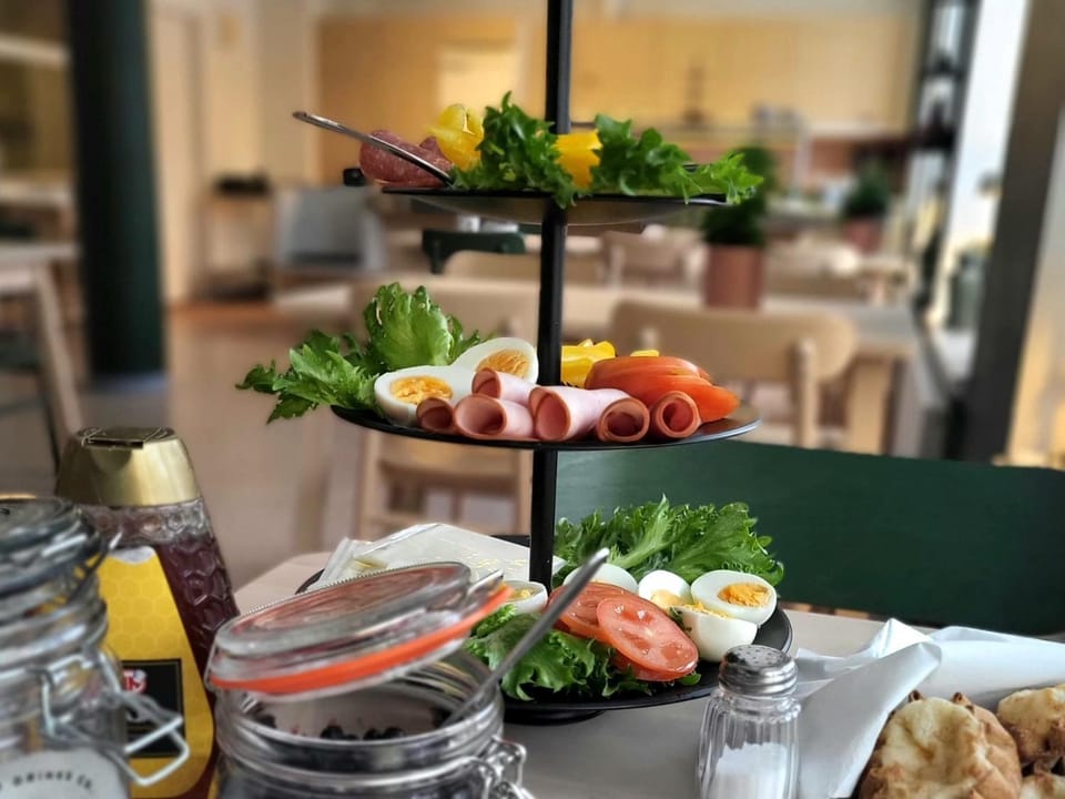Food and drinks, Food, Breakfast, Drinks