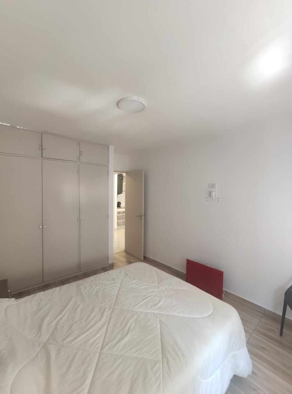 Bed, Photo of the whole room, Bedroom, wardrobe
