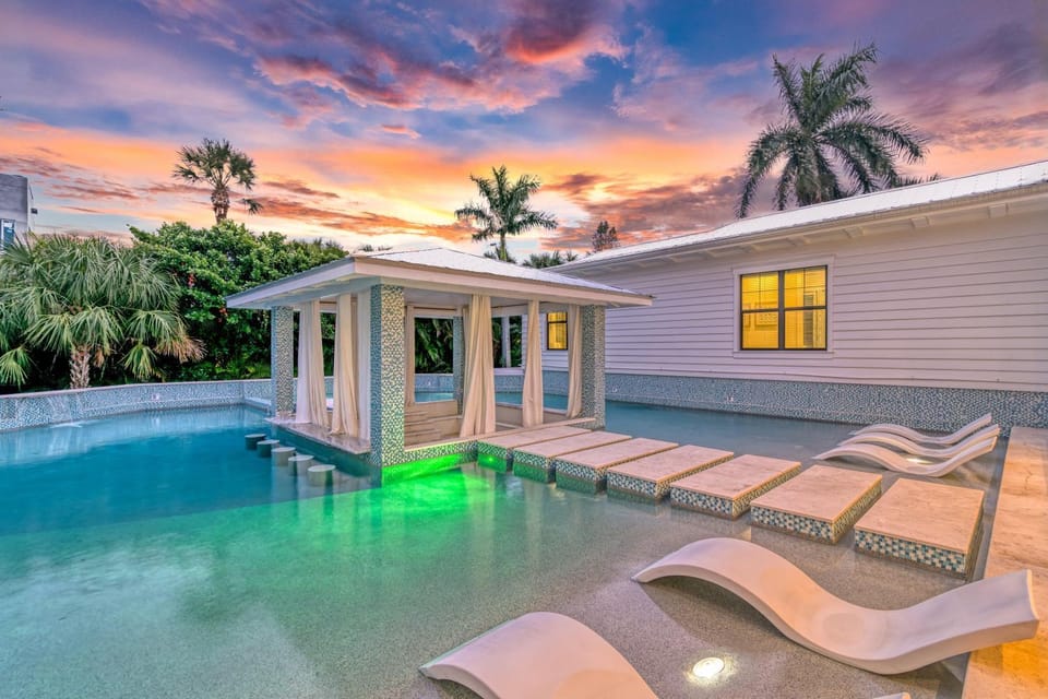 Dream Island - 328 House in Saint Armands Key