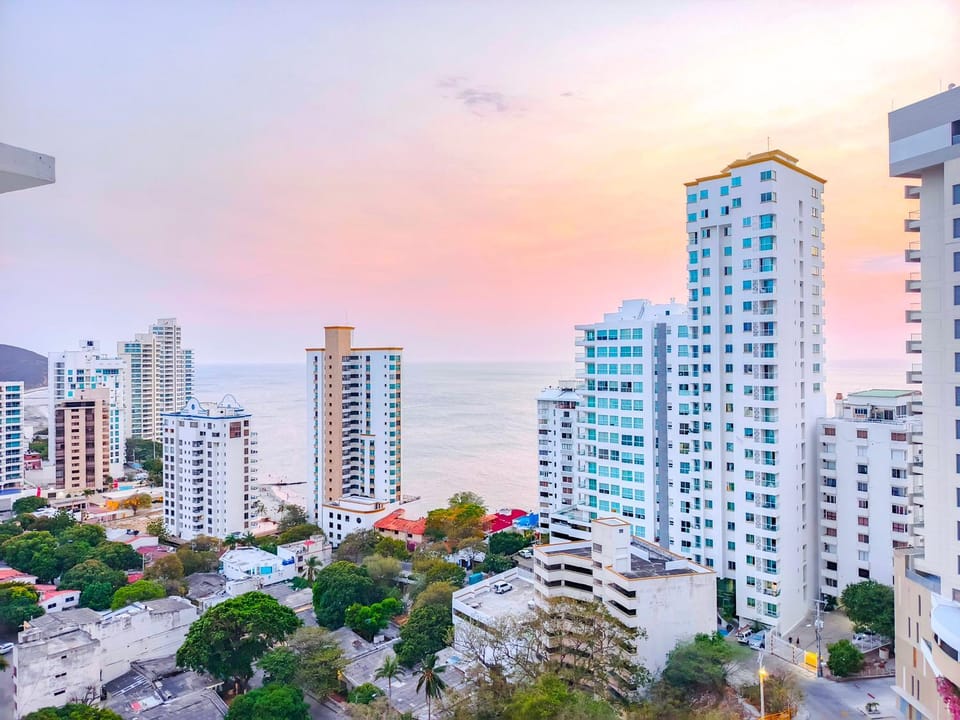 Day, Natural landscape, City view, Sea view