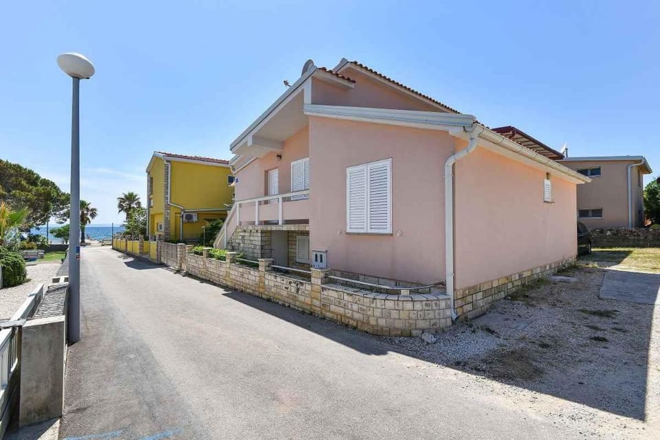 Property building, Summer
