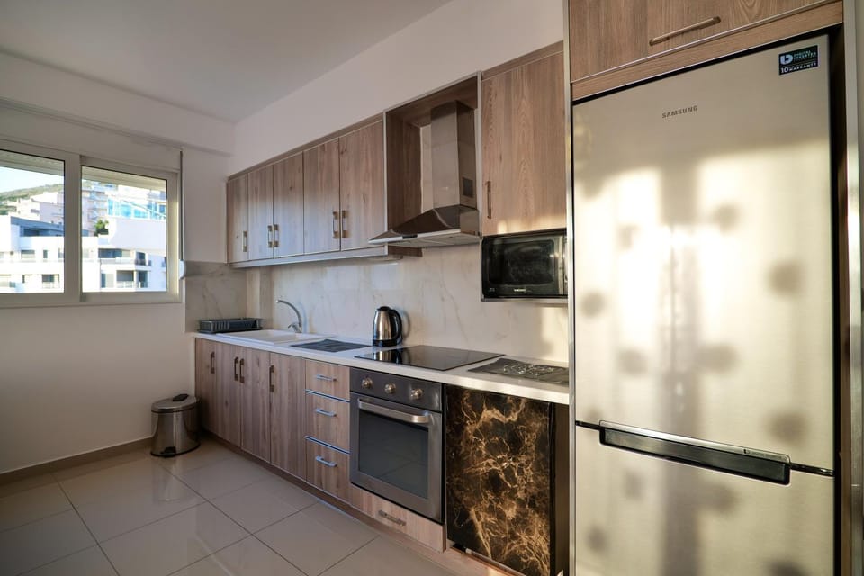 Kitchen or kitchenette, oven, stove