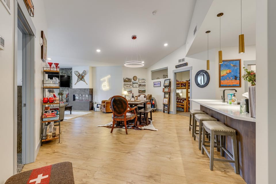 Downtown Winter Park Condo ~ 3 Mi to Skiing! House in Fraser