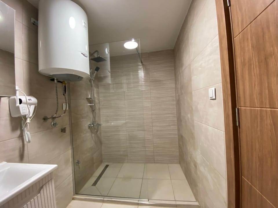 Shower, Bathroom, heating