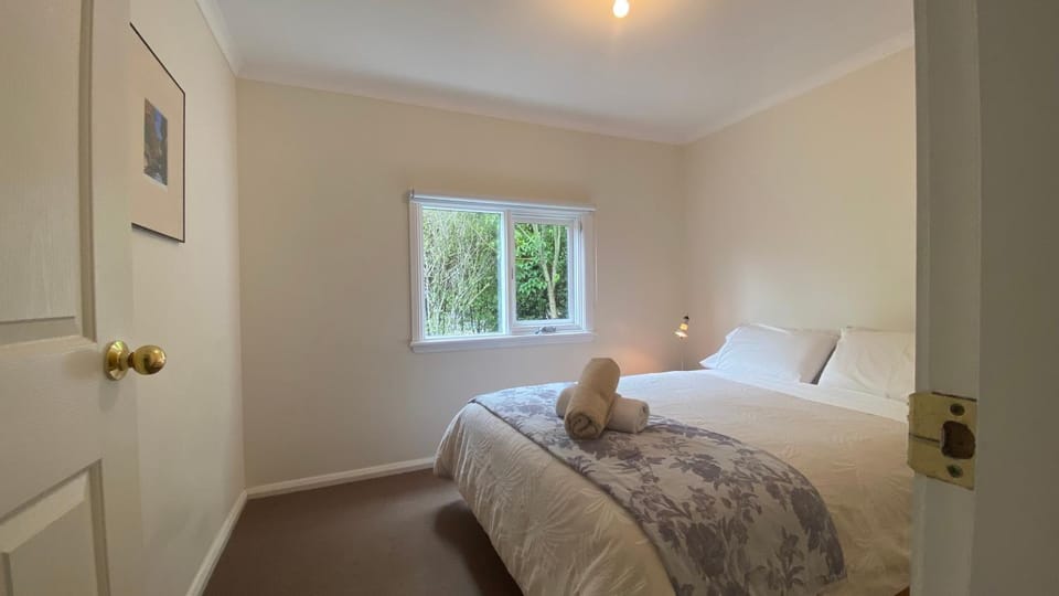 Bed, Photo of the whole room, Bedroom, Garden view, wardrobe