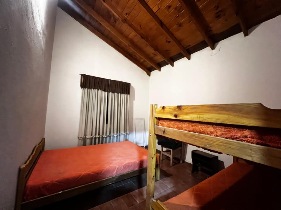 Chalet zona del bosque House in Buenos Aires Province