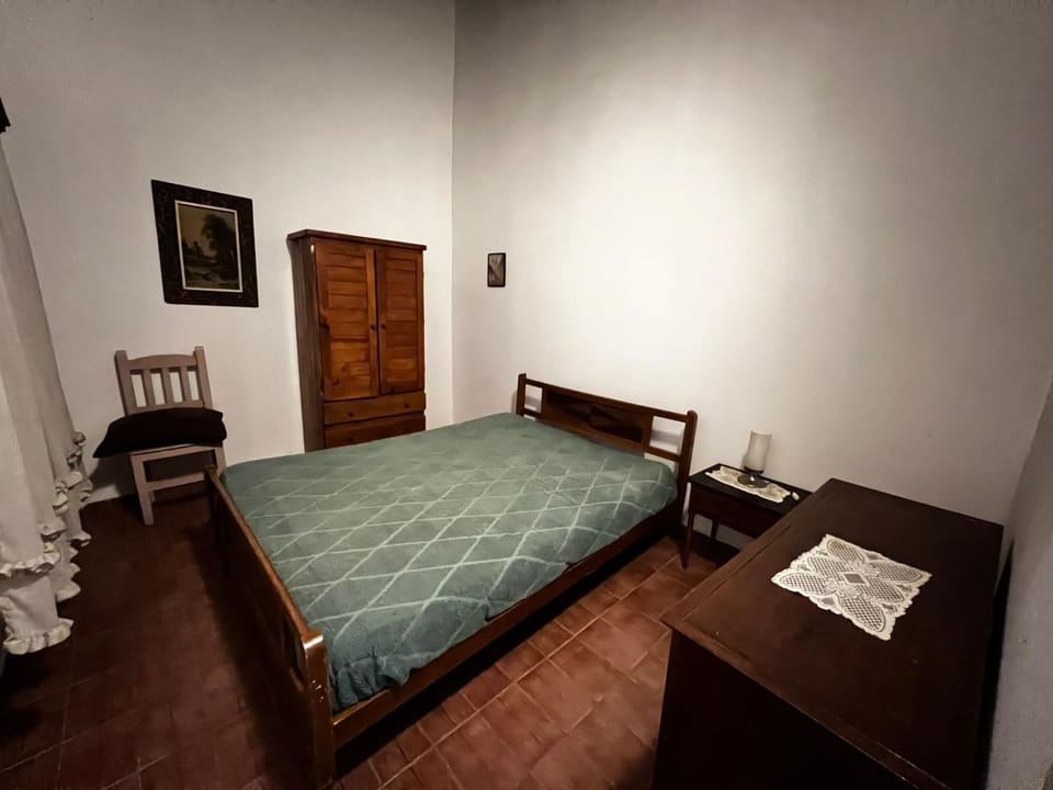 Chalet zona del bosque House in Buenos Aires Province
