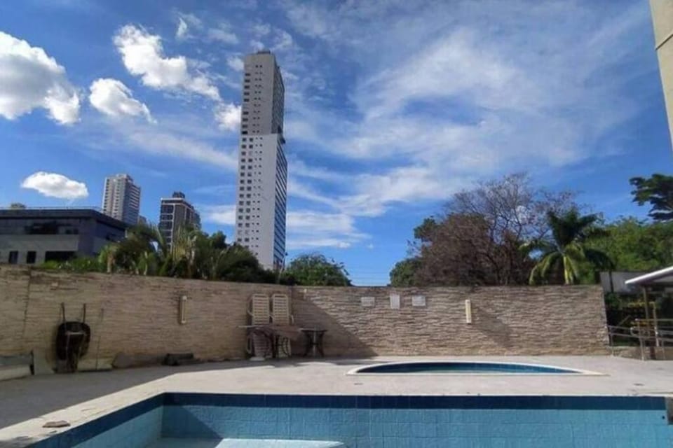Vista para Serrinha e Pq Areião 2Q completo Maternidade Fêmina Mercados Av 85 ap 1007 Apartment in Goiania