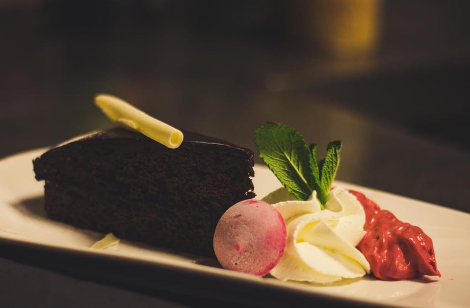Restaurant/places to eat, Food and drinks, Food