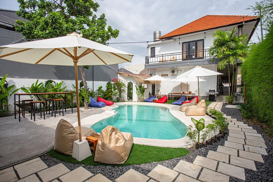 Day, Garden, Garden view, Pool view, Swimming pool, sunbed