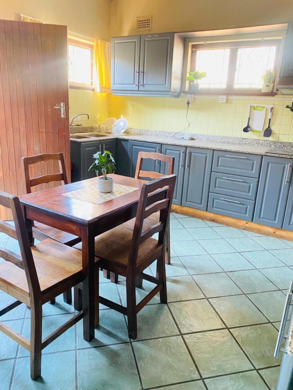 Starlight Guest house Bed and Breakfast in Durban