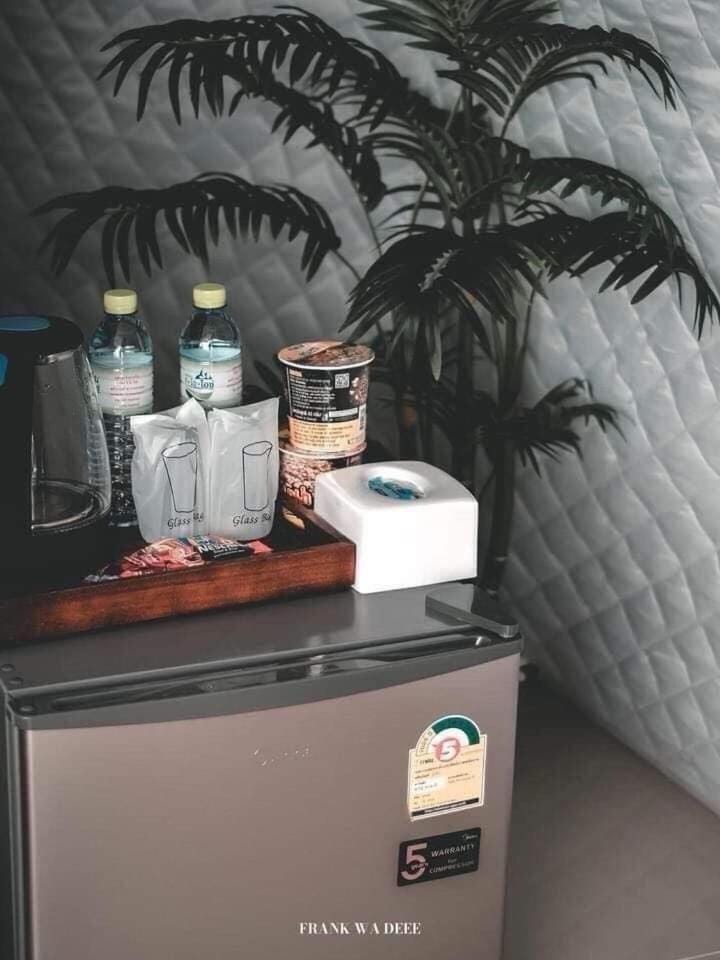 Food and drinks