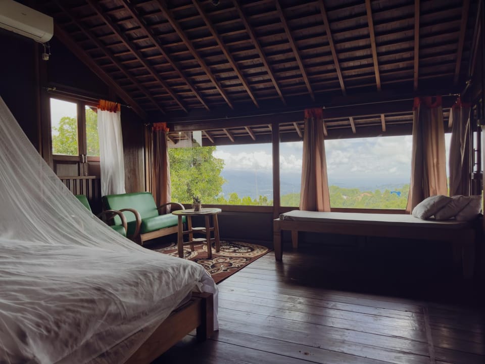 View (from property/room), Mountain view