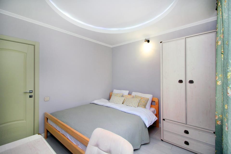 Bed, Bedroom, wardrobe