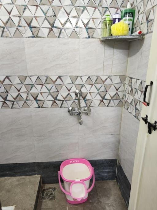 2BHK AC Service Apartment 101 Manjari Apartment in Pune
